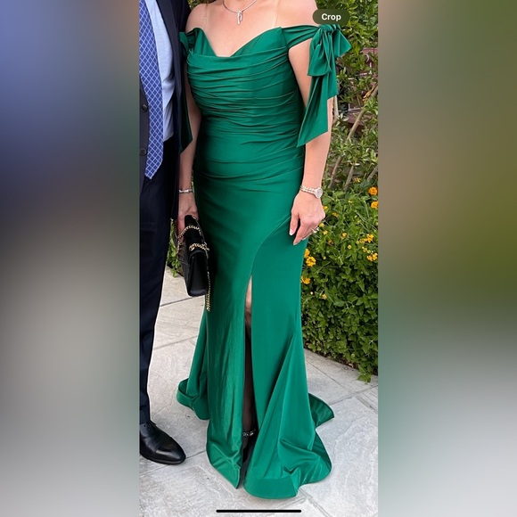 Emerald green maxi dress - Picture 3 of 3